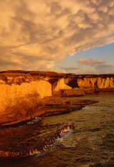 Mammatus Cliffs
